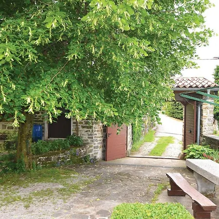 Prázdninový dům One-bedroom Holiday In Črni Kal